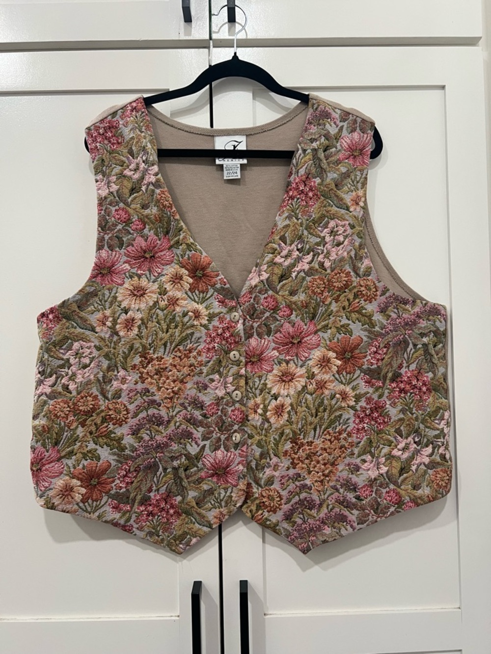 AK America floral women’s vest size 22/24